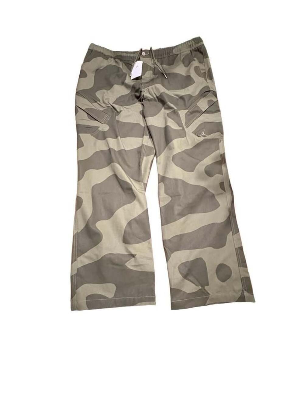 Jordan Essentials Chicago Cargo Pants Green Camo FD7455-340